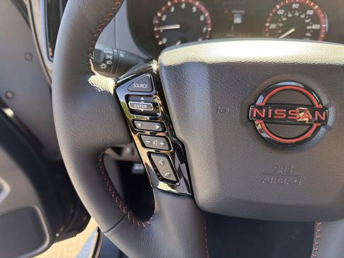 New 2026 Nissan Frontier PRO-4X w/ Pro-4x Convenience Package AWD/4WD image 25