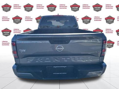 Certified 2024 Nissan Frontier SV w/ Technology Package image 6
