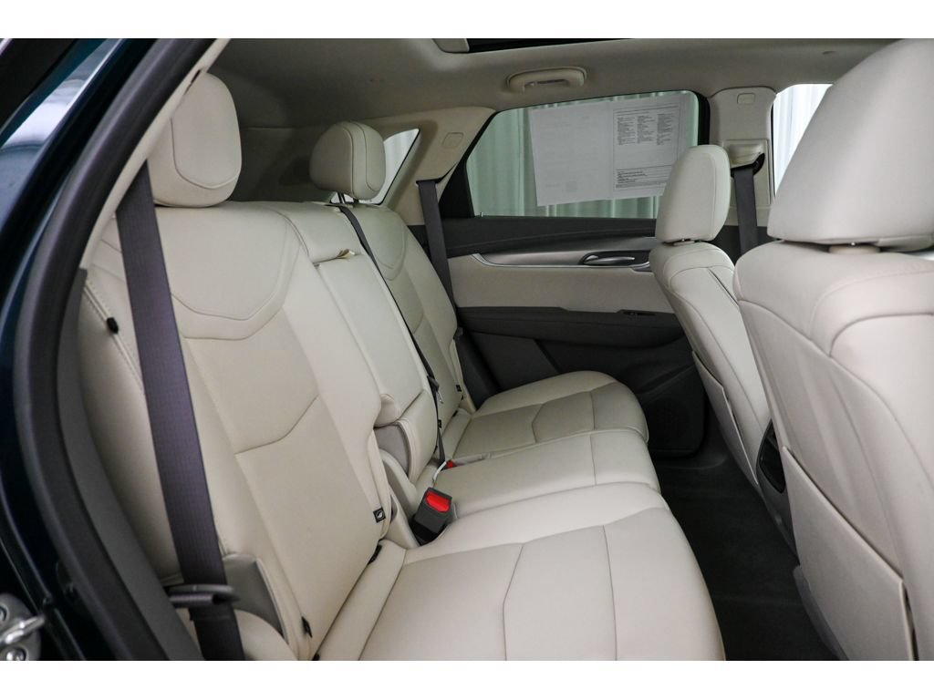 Used 2025 Cadillac XT5 Premium Luxury AWD/4WD image 18