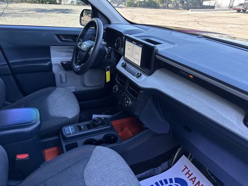 Used 2022 Ford Maverick XLT FWD image 16