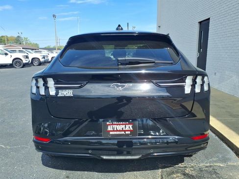 Used 2025 Ford Mustang Mach-E Premium w/ Sport Appearance Package image 4