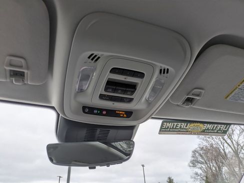 New 2026 Buick Envision Avenir image 26