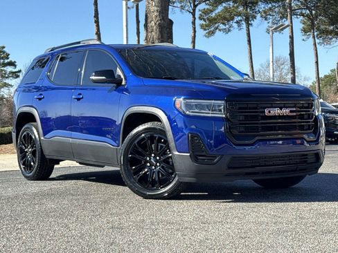 Used 2023 GMC Acadia SLE w/ Elevation Edition image 2