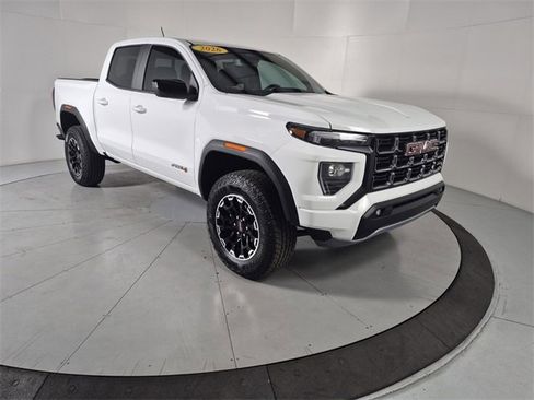 Used 2026 GMC Canyon AT4 image 7