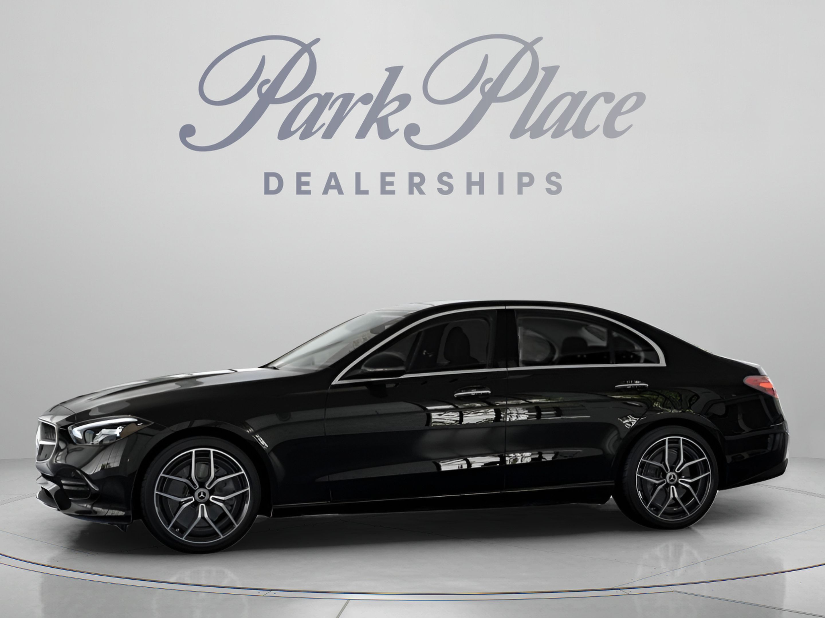 Used 2026 Mercedes-Benz C 300 Sedan image 4