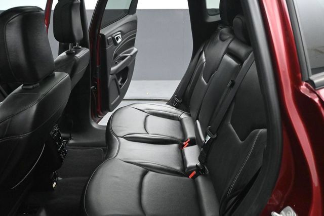 Used 2022 Jeep Compass High Altitude AWD/4WD image 15