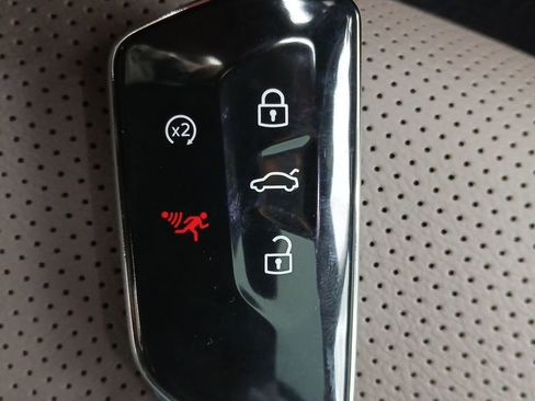 New 2026 Volkswagen Atlas SEL image 29