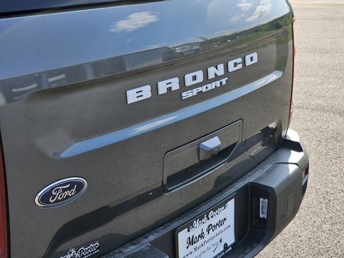 New 2025 Ford Bronco Sport Heritage w/ Convenience Package image 17