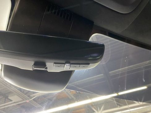 Used 2023 GMC Sierra 1500 Denali Ultimate image 28