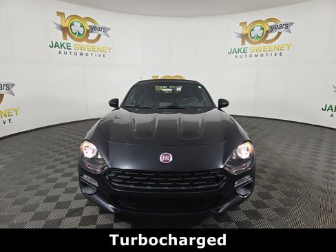 Used 2020 FIAT 124 Spider Classica w/ Technology Group image 3