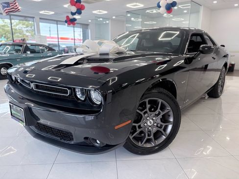 Used 2018 Dodge Challenger GT AWD/4WD image 1