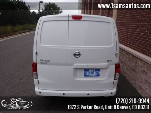 Used 2020 Nissan NV200 SV image 21
