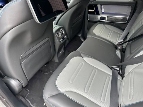 Used 2025 Mercedes-Benz G 580 w/ EQ Technology image 13