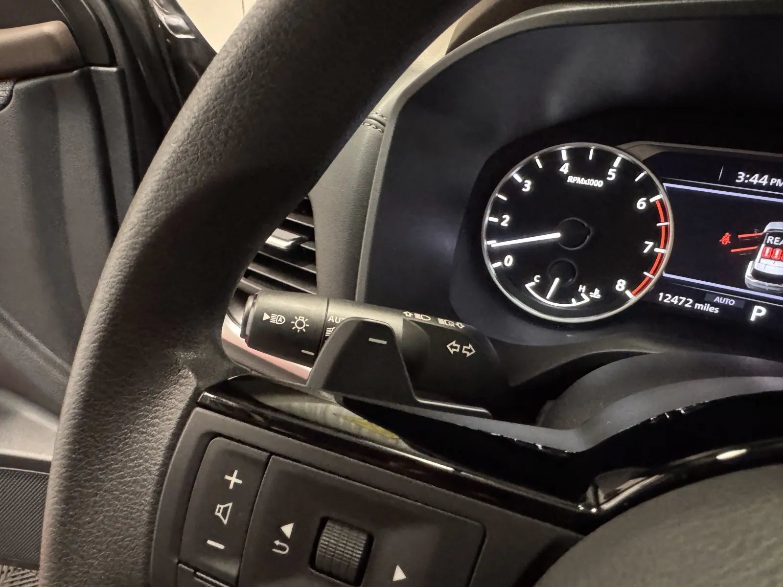 Used 2023 Nissan Rogue SV AWD/4WD image 21