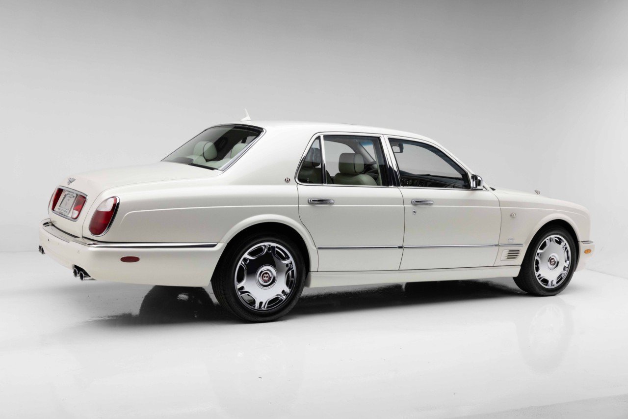 Used 2008 Bentley Arnage R RWD image 19