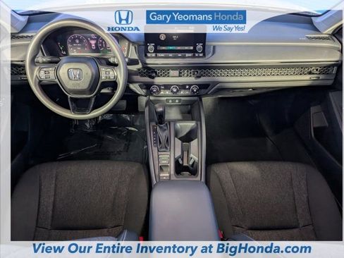 Certified 2025 Honda Accord LX image 16