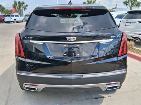 Used 2022 Cadillac XT5 Premium Luxury w/ Technology Package image 5