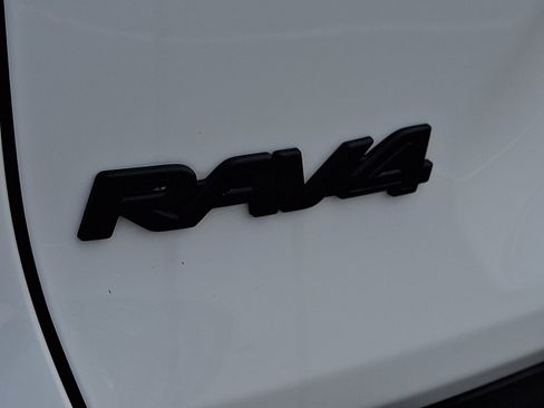 Used 2023 Toyota RAV4 XLE w/ Convenience Package AWD/4WD image 33