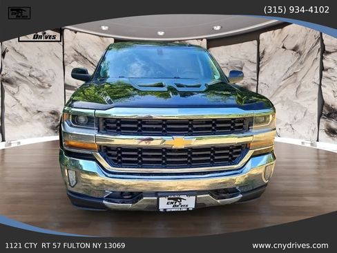 Used 2017 Chevrolet Silverado 1500 LT w/ All Star Edition AWD/4WD image 2