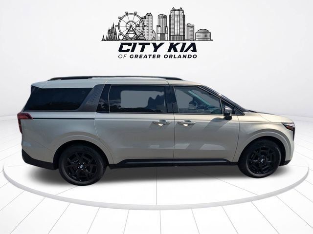 New 2027 Kia Carnival Hybrid FWD image 7