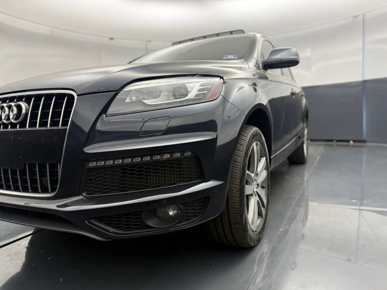 Used 2011 Audi Q7 TDI Prestige w/ Prestige Pkg AWD/4WD image 4