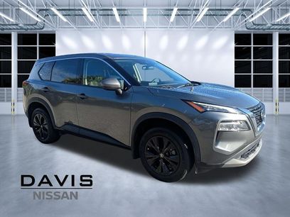 Used 2021 Nissan Rogue SV