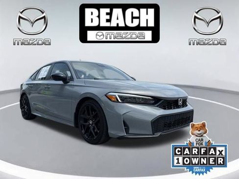 Used 2025 Honda Civic Sport image 1