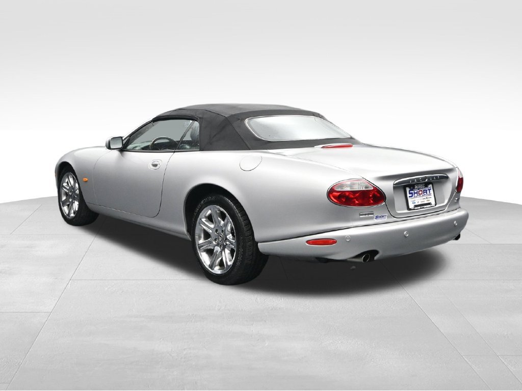 Used 2004 Jaguar XK8 Convertible RWD image 3