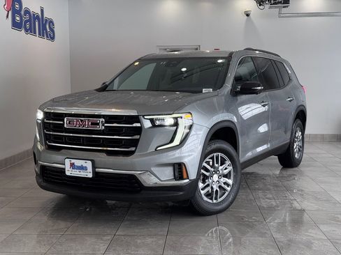 Certified 2025 GMC Acadia Elevation image 2