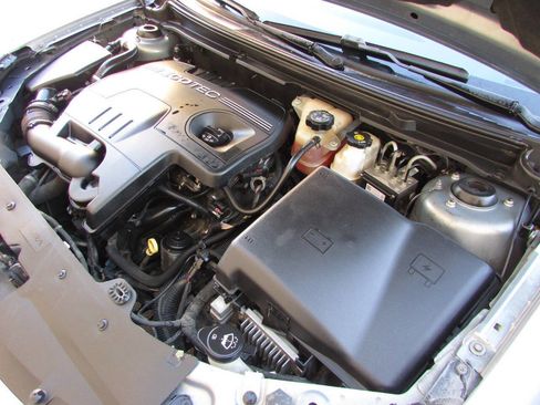 Used 2009 Saturn Aura XE FWD image 24