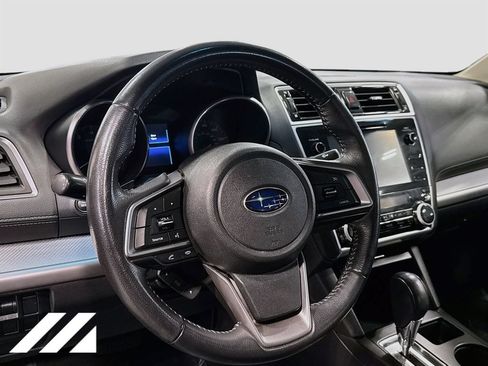 Used 2018 Subaru Legacy 2.5i Premium w/ Popular Package #1 AWD/4WD image 9