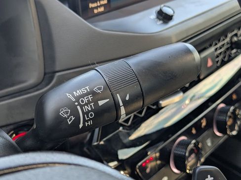 Used 2025 Honda Accord Sport image 27