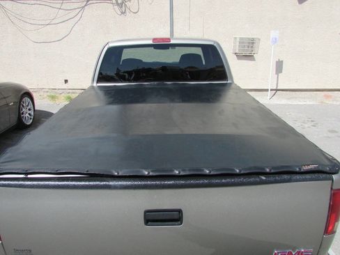Used 2003 GMC Sonoma SLS image 34