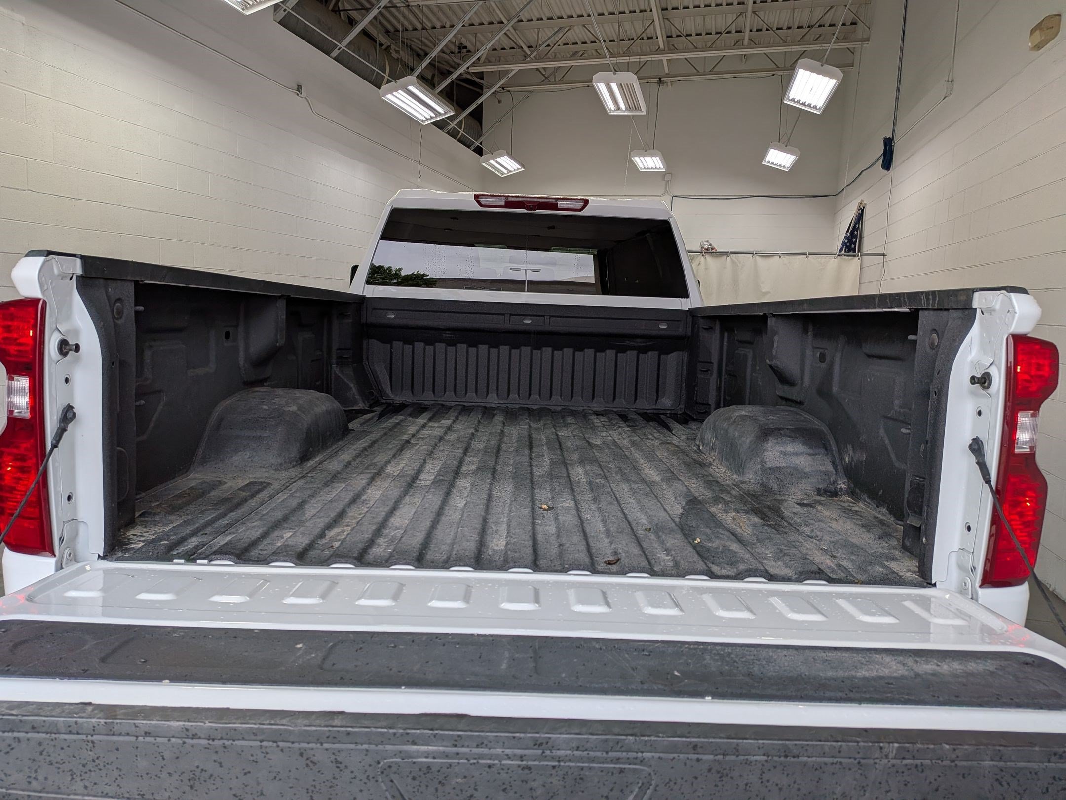 Used 2025 Chevrolet Silverado 3500 LT w/ Safety Package AWD/4WD image 29