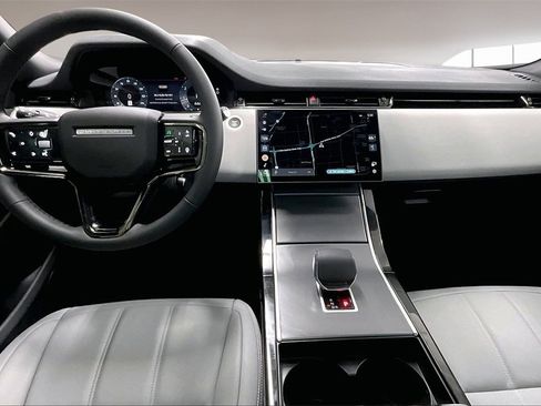 New 2026 Land Rover Range Rover Evoque S image 5
