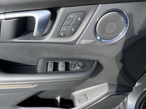 Certified 2025 Buick Enclave Avenir image 26