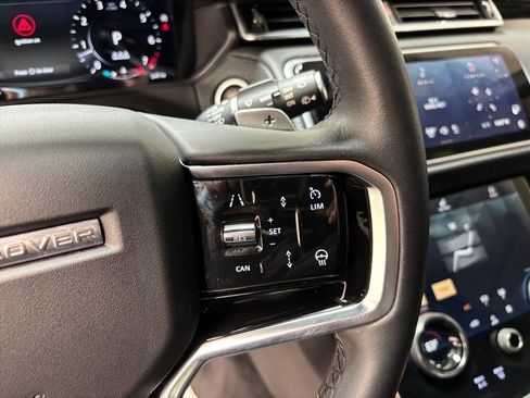 Used 2023 Land Rover Range Rover Velar R-Dynamic S image 19