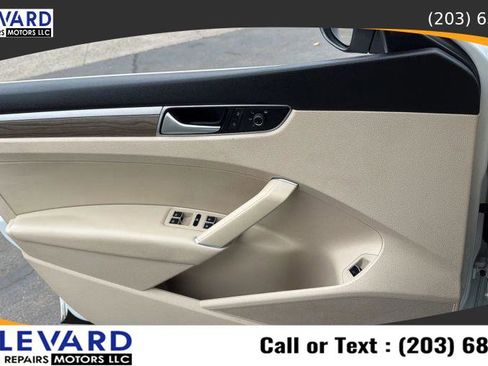 Used 2016 Volkswagen Passat 1.8T SE w/ Lighting Package (P06) image 24