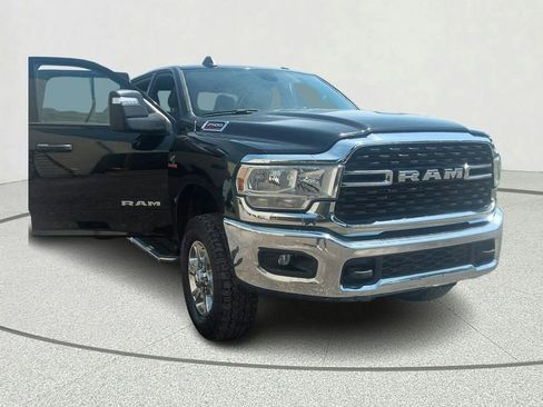 Used 2024 RAM 2500 Big Horn AWD/4WD image 8