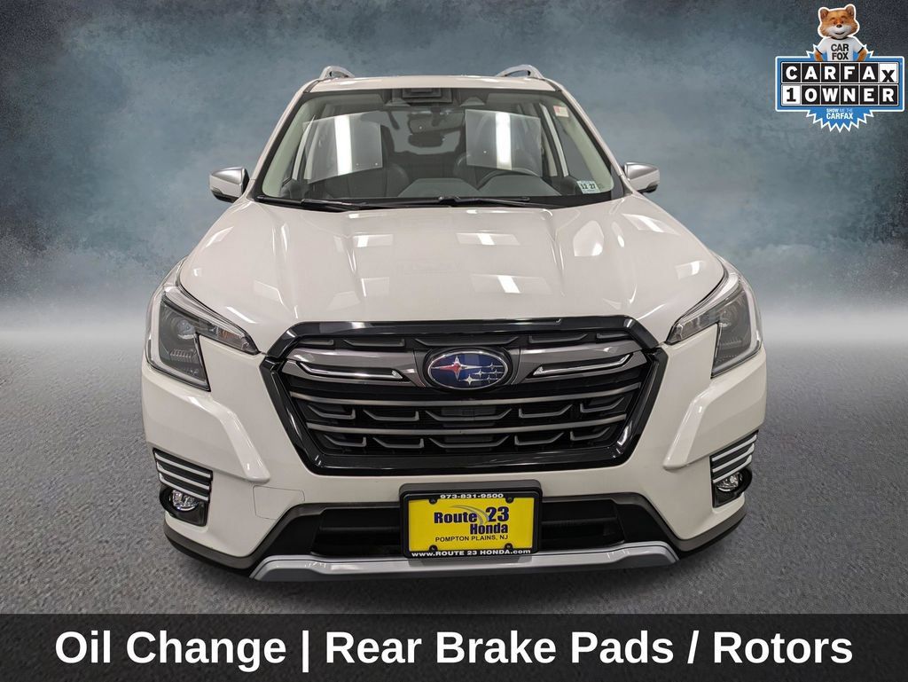 Used 2022 Subaru Forester Touring AWD/4WD image 2