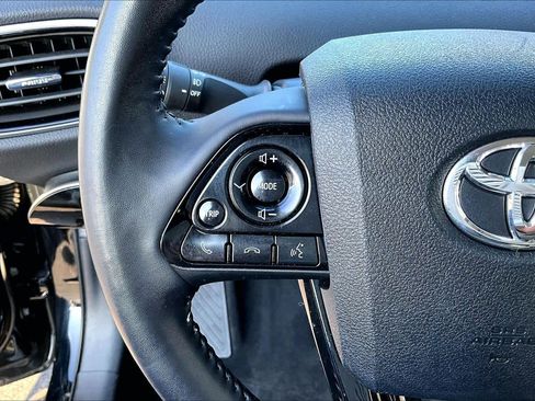 Used 2021 Toyota Prius XLE w/ Advanced Technology Package image 22