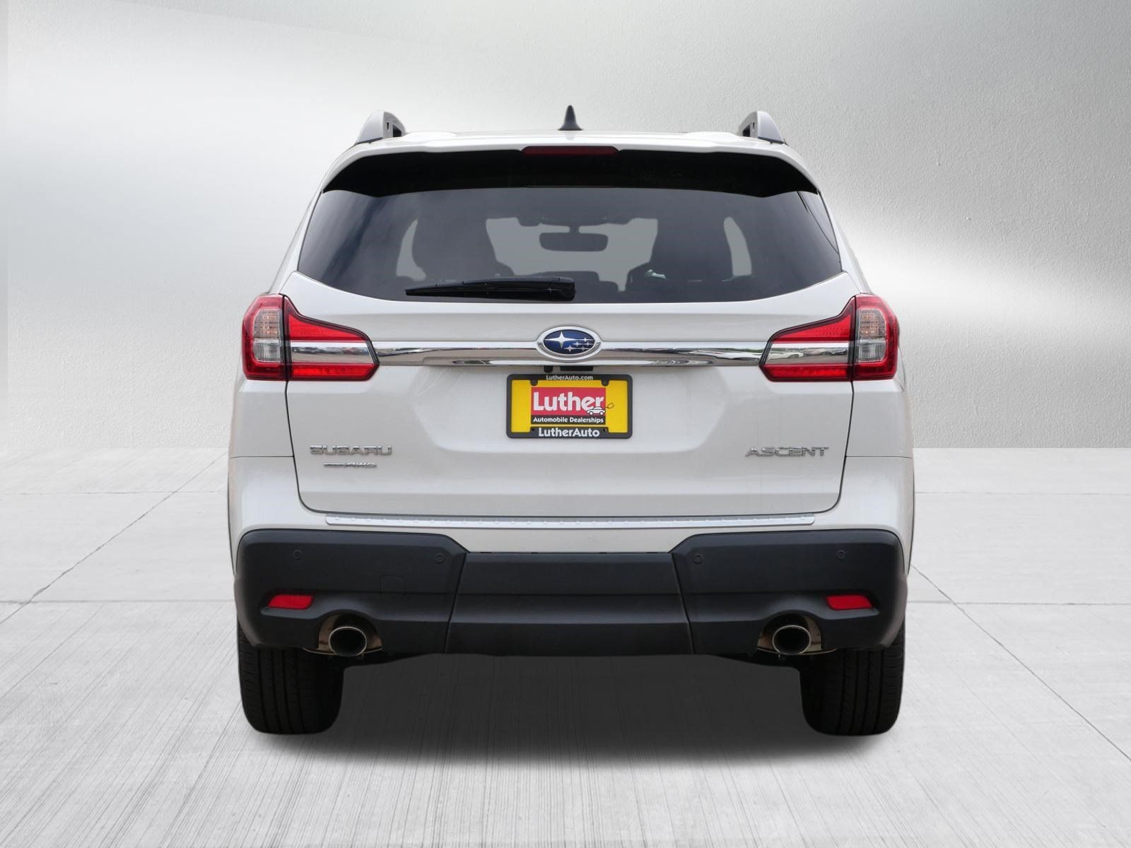 Used 2022 Subaru Ascent Premium w/ Convenience Package AWD/4WD image 6