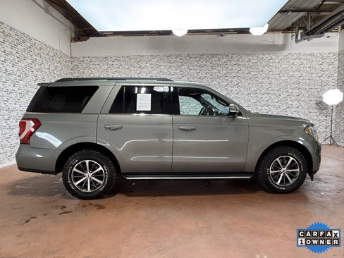 Used 2019 Ford Expedition XLT w/ Equipment Group 202A image 5