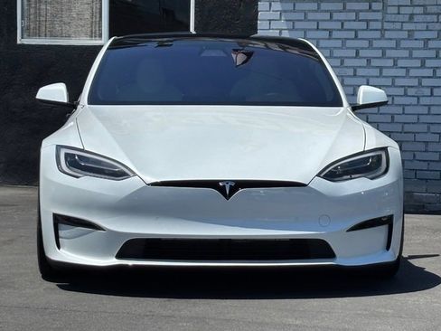 Used 2022 Tesla Model S Plaid AWD/4WD image 2