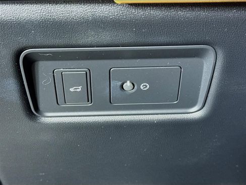 Used 2019 Land Rover Range Rover Sport Supercharged image 11