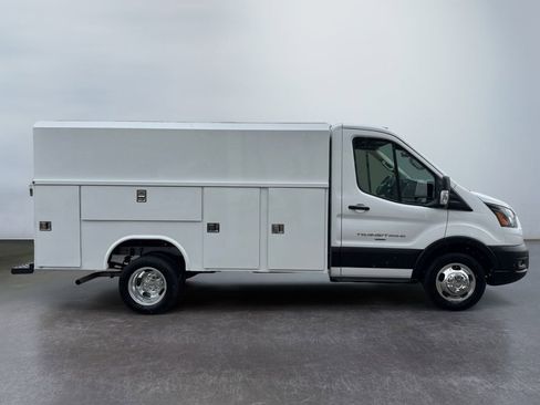 Used 2023 Ford Transit 350 w/ Interior Upgrade Package RWD image 3