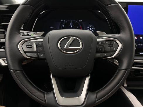 Certified 2025 Lexus RX 350 Premium w/ Kick Sensor & Tow Package image 23