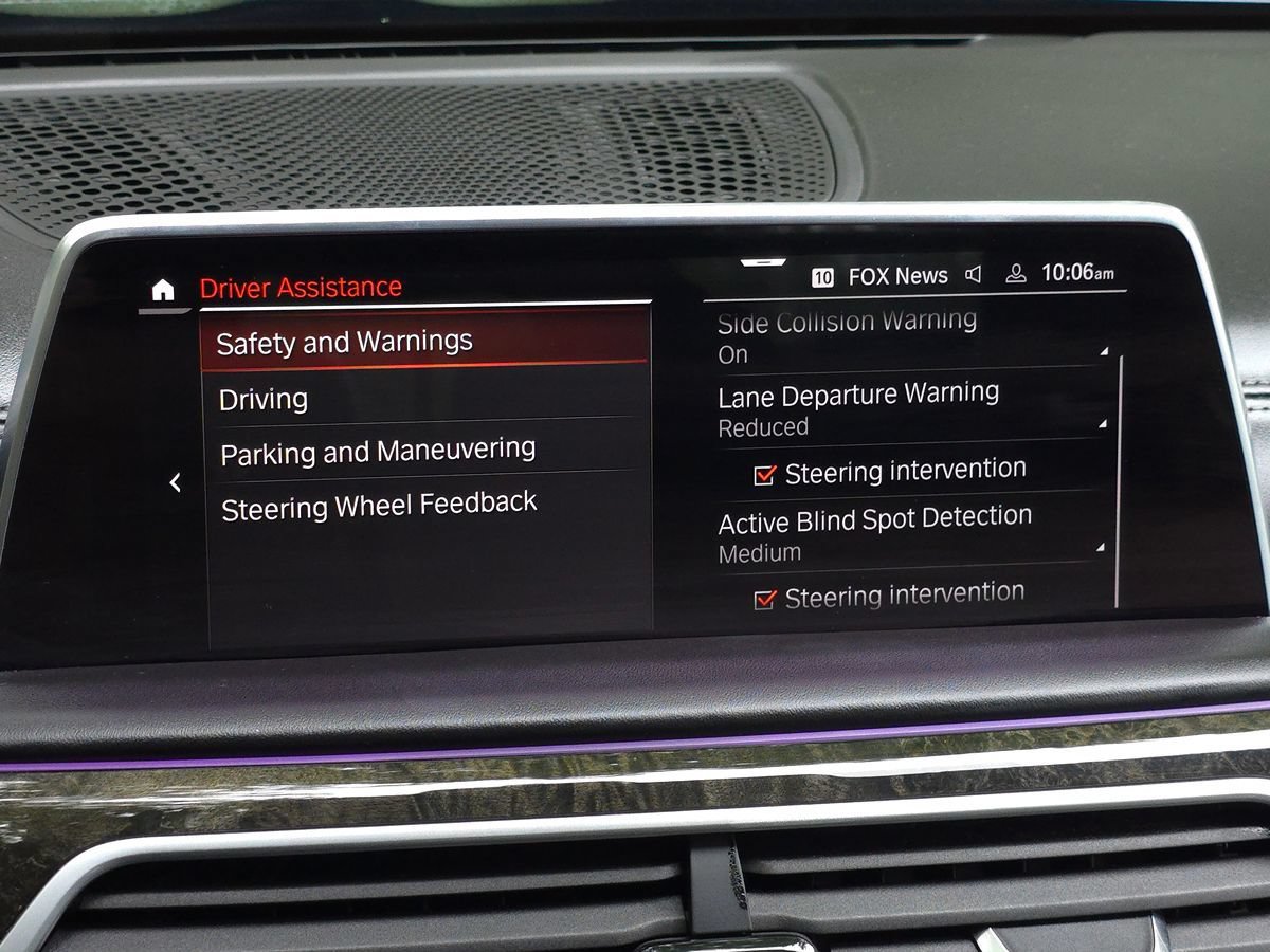 Used 2020 BMW 750i xDrive w/ Executive Package AWD/4WD image 50