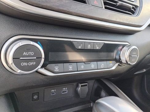 Used 2023 Nissan Altima 2.5 SL image 18