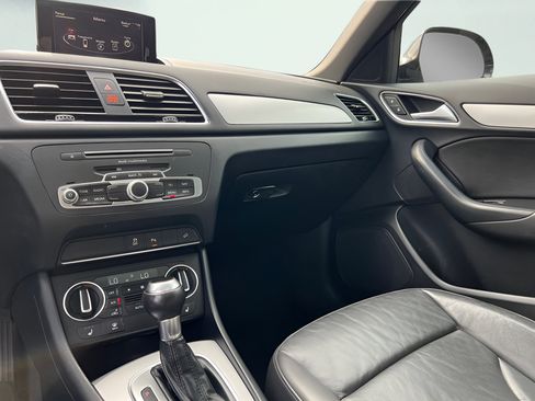 Used 2018 Audi Q3 2.0T Premium FWD image 42